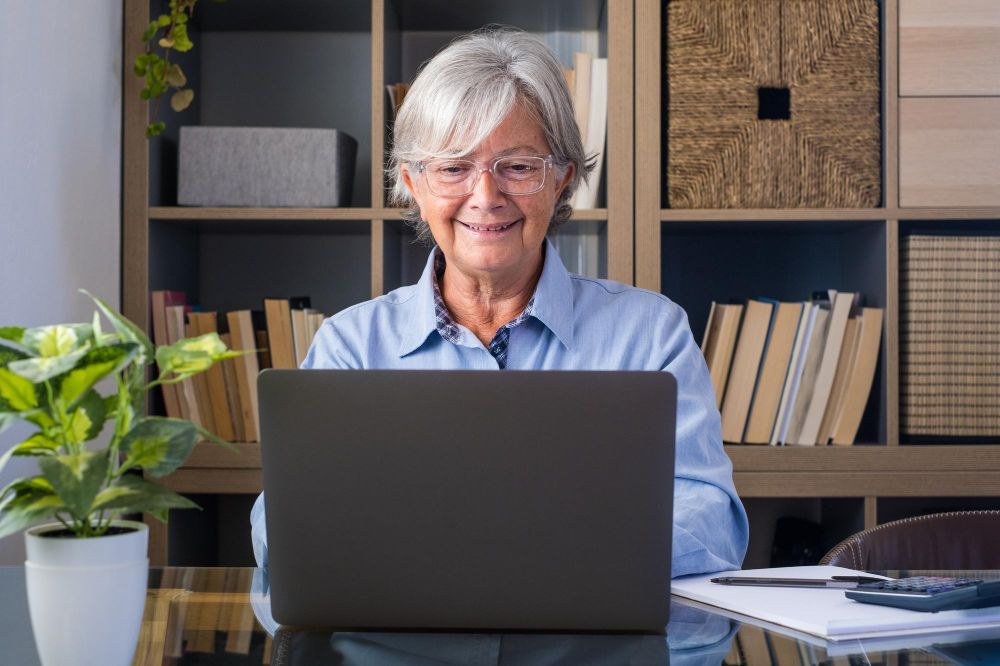 Tarif cours informatique pour seniors à domicile
